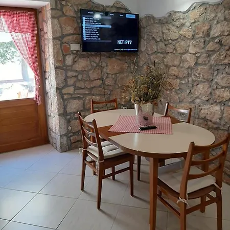 Nino Appartement *