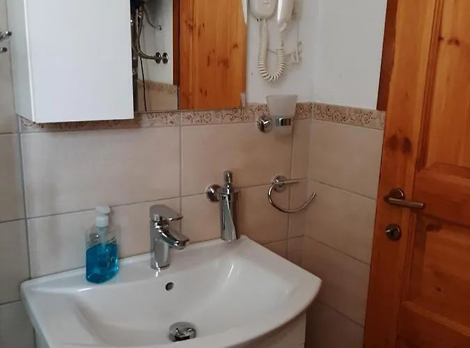 アパート Nino ザダル